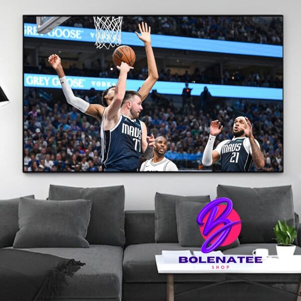 Luka Doncic Made A Beatiful No Look Pass In Match With Spurs NBA 2024-2025 Regular Season Home Decor Poster Canvas